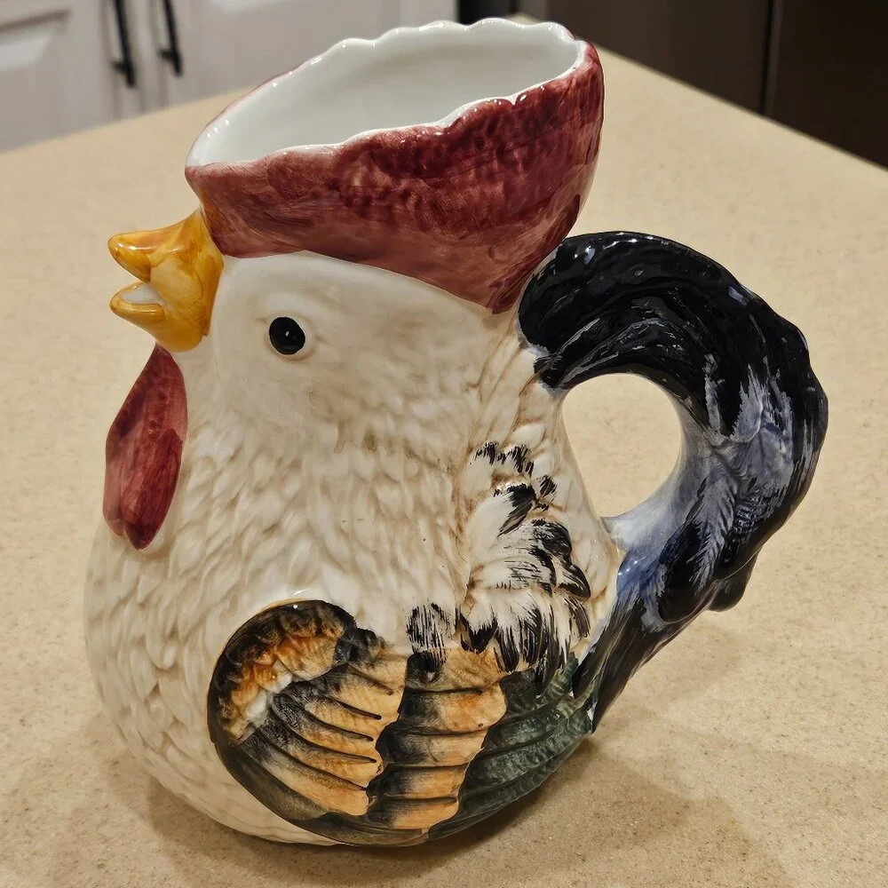 RARE VINTAGE ITALY HANDPAINTED HANDMADE CHICKEN CERAMIC JUG PITCHER VASE